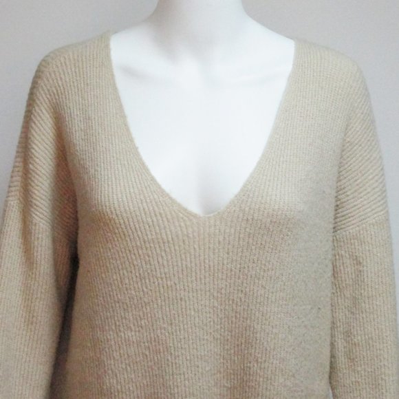 Wilfred Aritzia V Neck Chunky Tunic Sweater Small - Picture 2 of 6